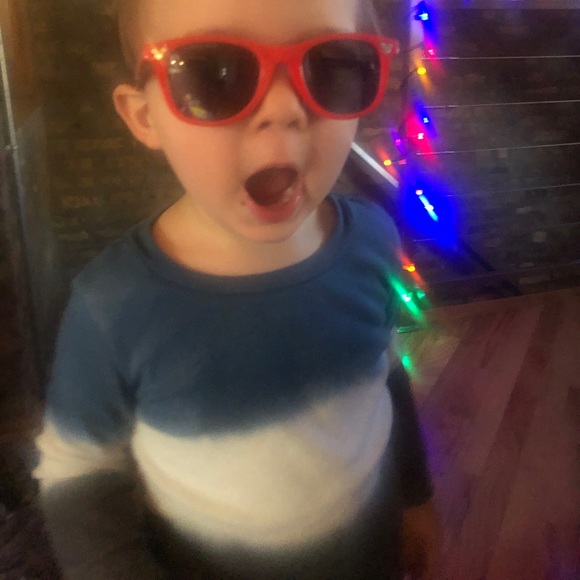 Meet your Posher, Amanda - Picture 3 of 4